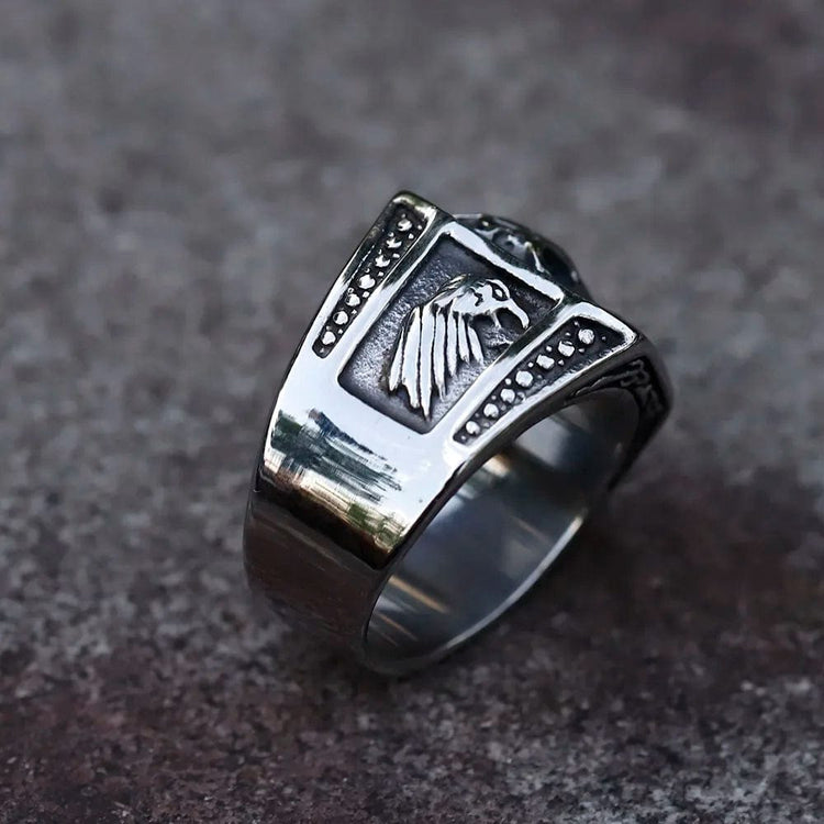 Anillo vikingo \"El espíritu vengador Anillo vikingo \"El espíritu vengador