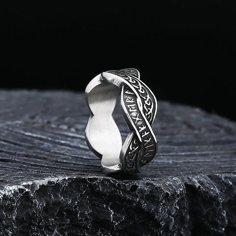 Anillo rúnico vikingo distorsionado Anillo rúnico vikingo distorsionado
