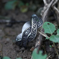 Anillo rúnico vikingo distorsionado Anillo rúnico vikingo distorsionado