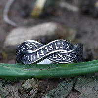 Anillo rúnico vikingo distorsionado Anillo rúnico vikingo distorsionado