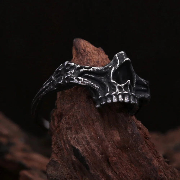 Anillo de calavera vikinga Anillo de calavera vikinga
