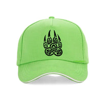 Gorro con pata de oso vikingo Gorro con pata de oso vikingo