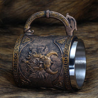 Jarra vikinga de los ojos de Odín Jarra vikinga de los ojos de Odín