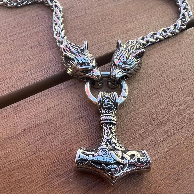Collar Mjolnir - Protección del lobo Collar Mjolnir - Protección del lobo