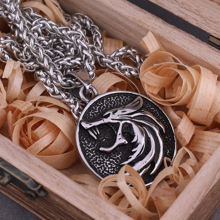 Collar de la furia de Fenrir Collar de la furia de Fenrir