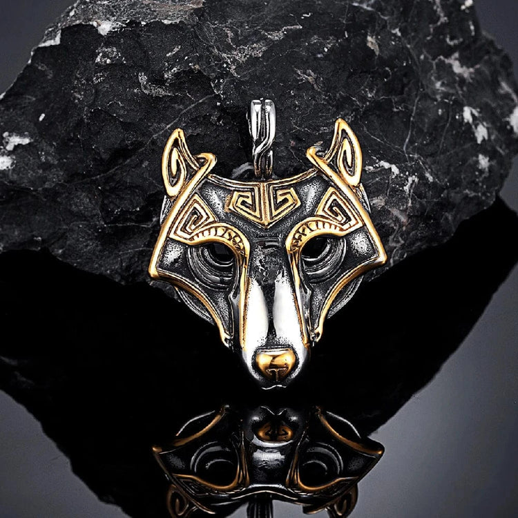 Collar de máscara de Fenrir dorada Collar de máscara de Fenrir dorada