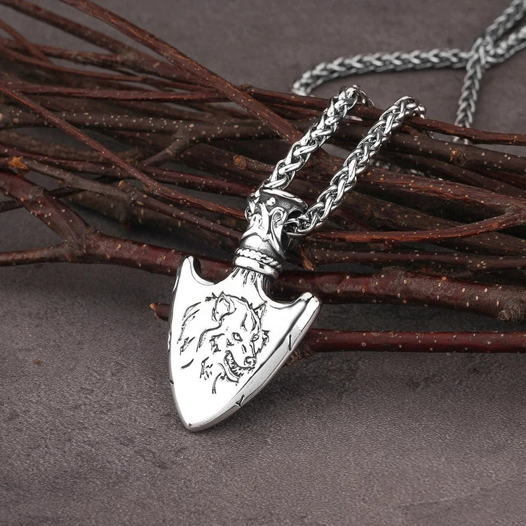 Collar con punta de lanza de Fenrir Collar con punta de lanza de Fenrir