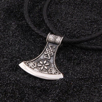 Colgante de plata esterlina 925 - El hacha del viajero Colgante de plata esterlina 925 - El hacha del viajero