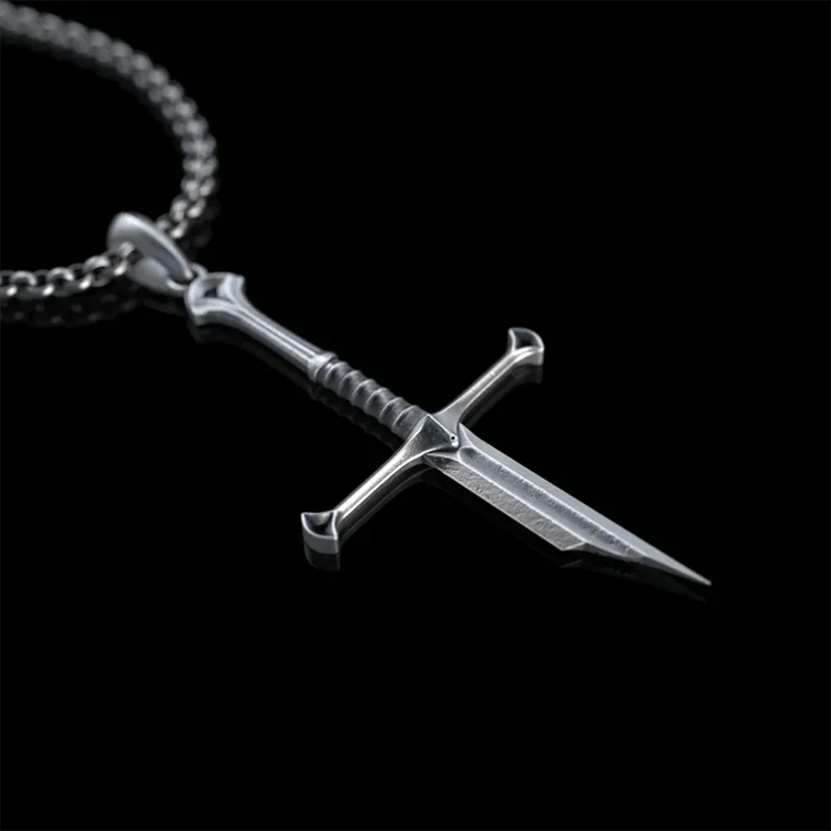 Collar vikingo, la espada del conquistador Collar vikingo, la espada del conquistador