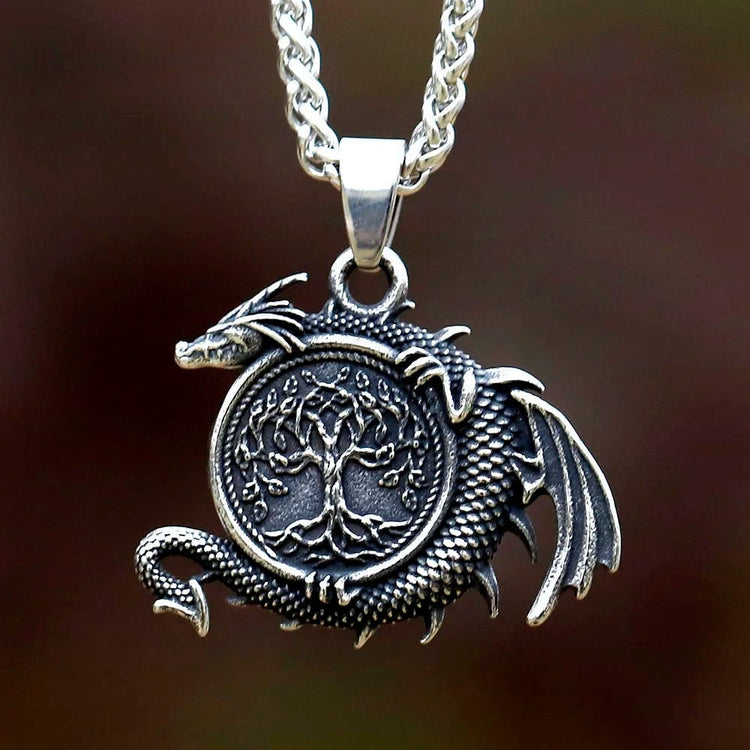 Collar vikingo, el protector de Yggdrasil Collar vikingo, el protector de Yggdrasil