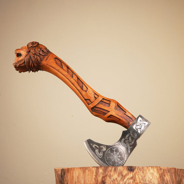 Hacha de guerrero vikingo - \"Colère d'Huginn et Muninn\" (Ira de Huginn y Muninn) Hacha de guerrero vikingo - \"Colère d'Huginn et Muninn\" (Ira de Huginn y Muninn)