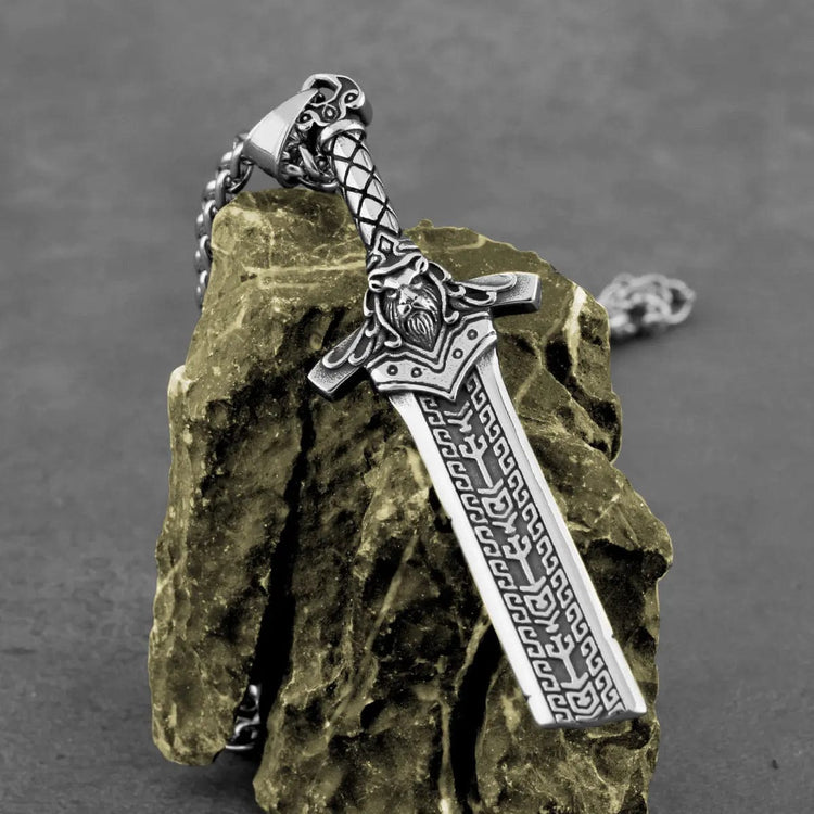 Colgante vikingo - Espada de los conquistadores nórdicos Colgante vikingo - Espada de los conquistadores nórdicos