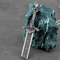 Colgante vikingo - Espada de los conquistadores nórdicos Colgante vikingo - Espada de los conquistadores nórdicos