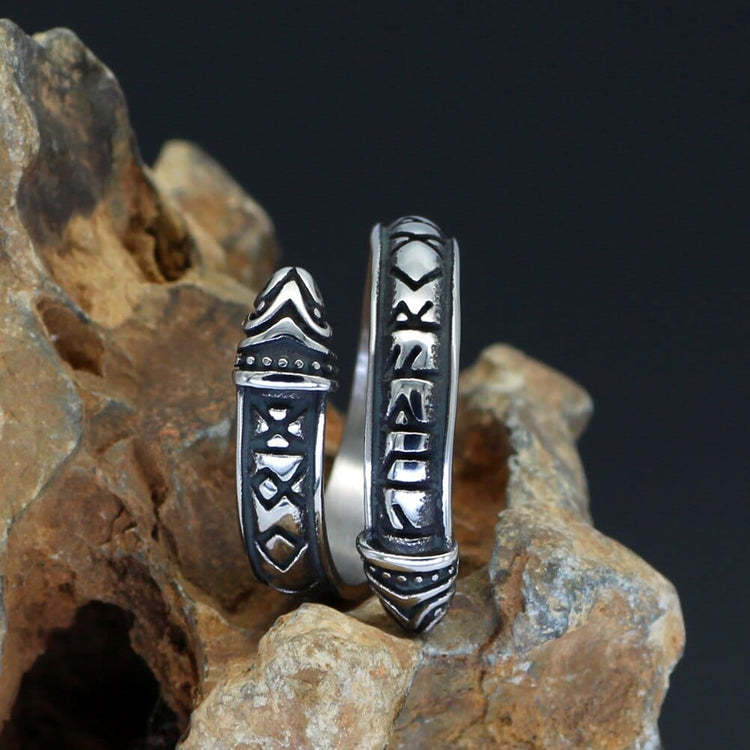 Anillo rúnico abierto Anillo rúnico abierto