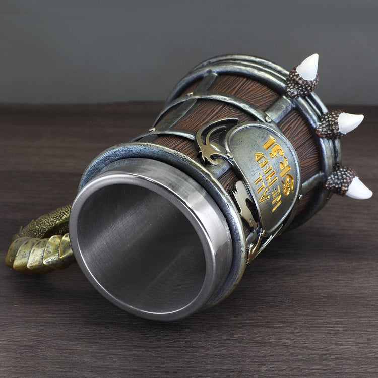 Taza vikinga \"All we need skal\" de resina Taza vikinga \"All we need skal\" de resina