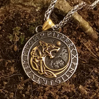 Collar de lobo dorado gigante - Fenrir Collar de lobo dorado gigante - Fenrir
