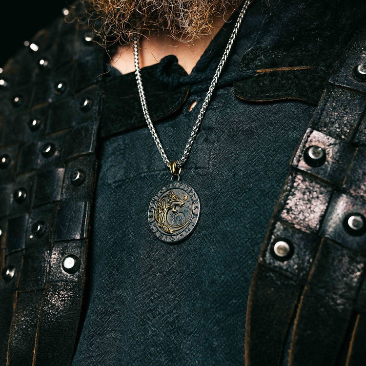 Collar de lobo dorado gigante - Fenrir Collar de lobo dorado gigante - Fenrir