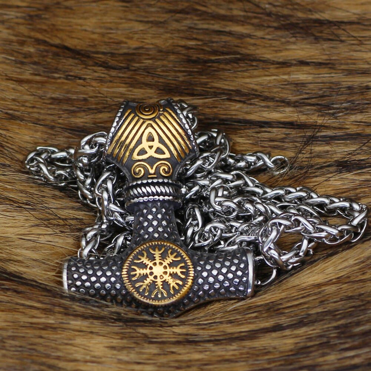Collar martillo de Thor con casco de terror - Vegvisir Collar martillo de Thor con casco de terror - Vegvisir