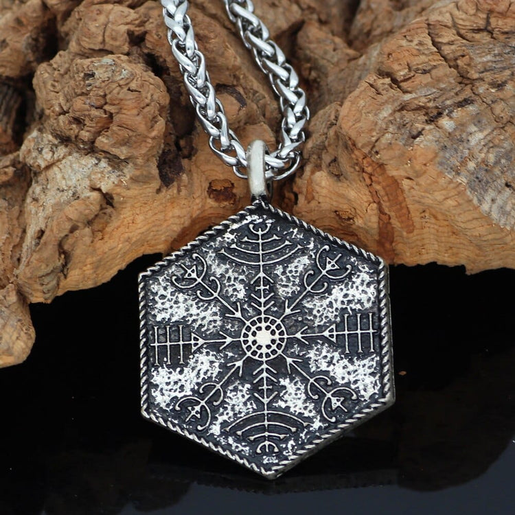 Collar con guía espiritual tallado Vegvisir Collar con guía espiritual tallado Vegvisir