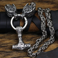 Collar de poder de Mjolnir y protección para Freki y Geri. Collar de poder de Mjolnir y protección para Freki y Geri.