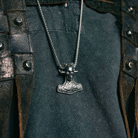 Collar de calavera vikinga Valknut Collar de calavera vikinga Valknut
