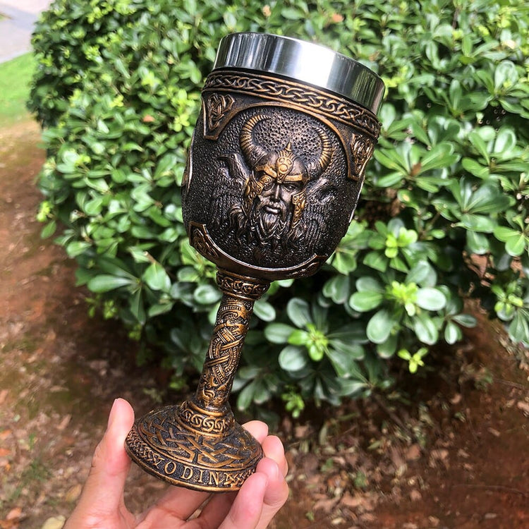 Copa del Cuervo de Odín Copa del Cuervo de Odín