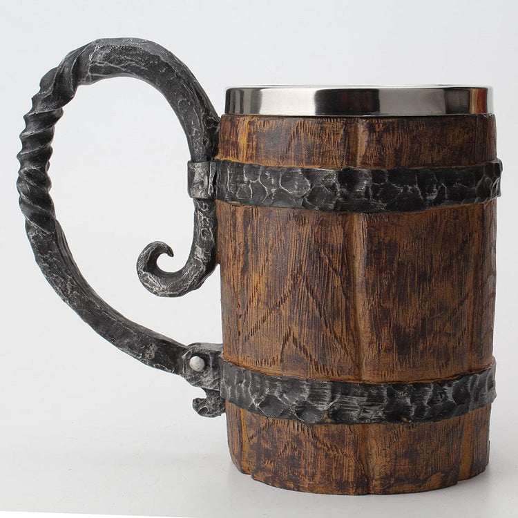 Taza grande de madera vikinga Taza grande de madera vikinga