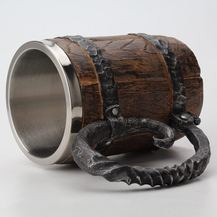 Taza grande de madera vikinga Taza grande de madera vikinga