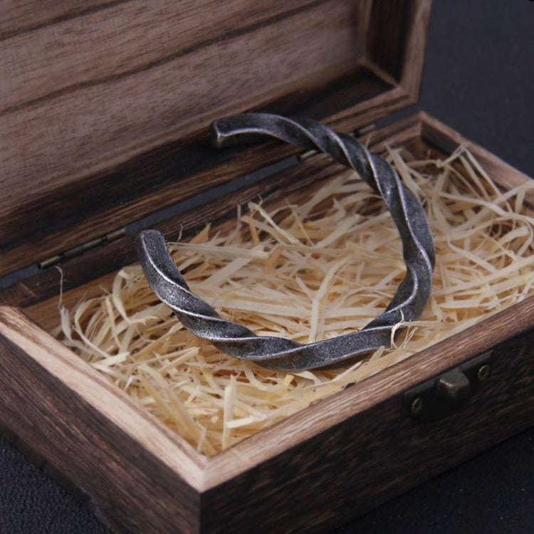 Pulsera de coraje vikingo en acero Pulsera de coraje vikingo en acero