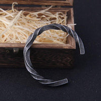 Pulsera de coraje vikingo en acero Pulsera de coraje vikingo en acero