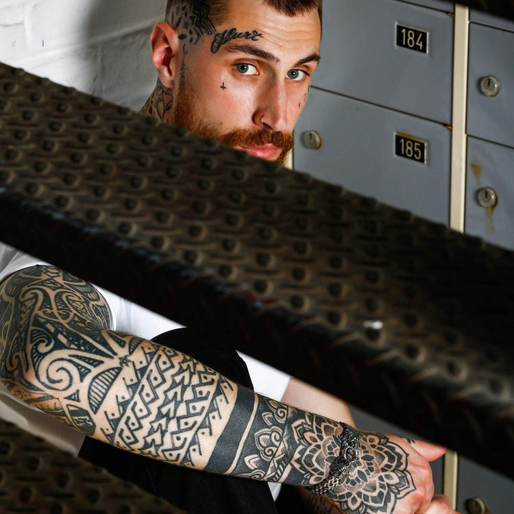 Pulsera de doble cabeza de león Viking - Acero inoxidable Pulsera de doble cabeza de león Viking - Acero inoxidable