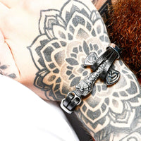 Brazalete vikingo Hacha pesada de cuero Brazalete vikingo Hacha pesada de cuero