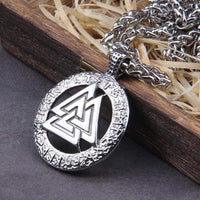 Collar de respeto vikingo - Rune Valknut Collar de respeto vikingo - Rune Valknut