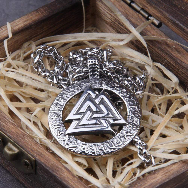 Collar de respeto vikingo - Rune Valknut Collar de respeto vikingo - Rune Valknut