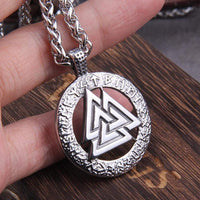 Collar de respeto vikingo - Rune Valknut Collar de respeto vikingo - Rune Valknut