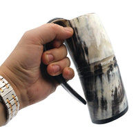 Pequeña copa vikinga de cuerno de buey Pequeña copa vikinga de cuerno de buey