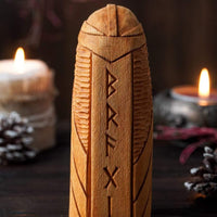 Estatua de madera de Bragi Estatua de madera de Bragi