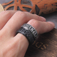 Anillo vikingo \"Anillo Futhark: Eco del Infinito