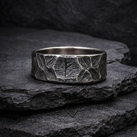 Anillo vikingo con runa \"Destino heroico\"