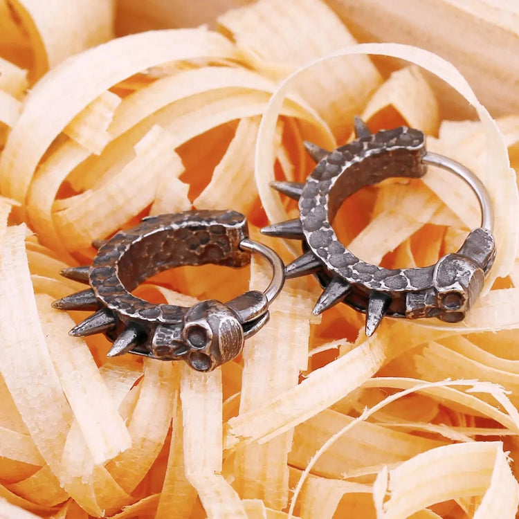 Pendientes de calavera vikinga