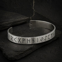 Pulsera de runas vikingas