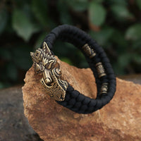 Temible brazalete vikingo Fenrir