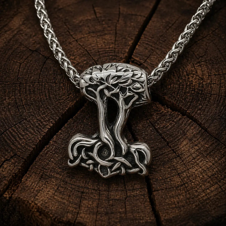 Collar Mjolnir en forma de Yggdrasil