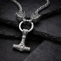 Collar poder de Mjolnir y protección de Freki y Geri