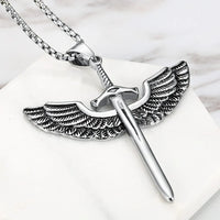 Collar \"Resistir, siempre\"