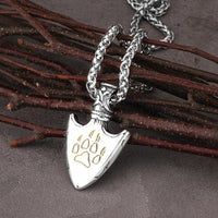 Collar con punta de lanza de Fenrir