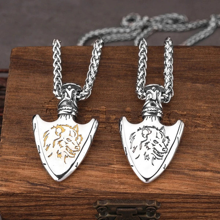 Collar con punta de lanza de Fenrir