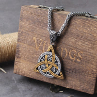 Collar Vikingo \"Triquetra Commandments Necklace