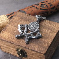 Collar vikingo \"Twin Axe Necklace