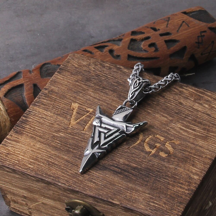 Collar Vikingo \"Odin's Lance Valknut Necklace